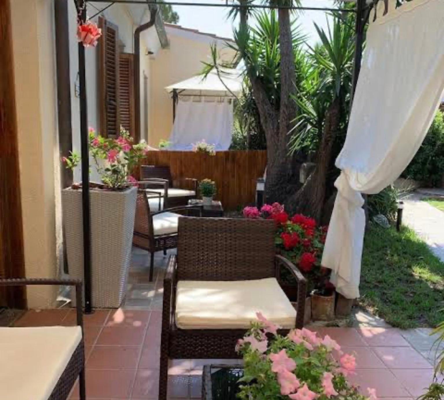 Bed and Breakfast Brezza Di Mare San Teodoro  Exteriér fotografie